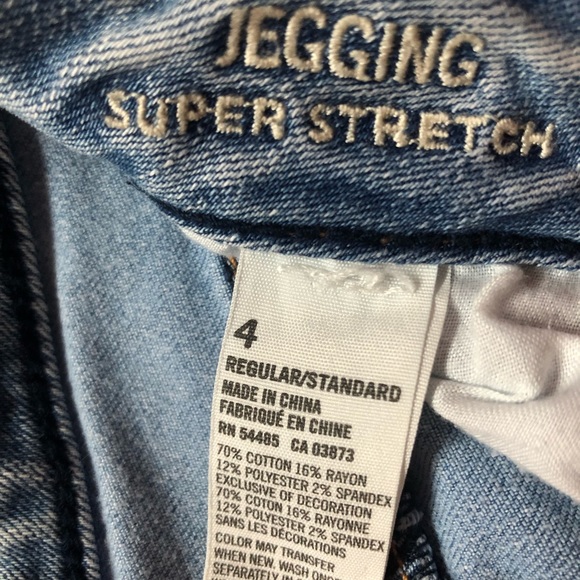 Super soft and comfortable American Eagle jeans - Picture 4 of 5